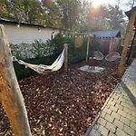 Chalet 't Boshutje With Hot Tub *