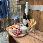 Chalet 't Boshutje With Hot Tub