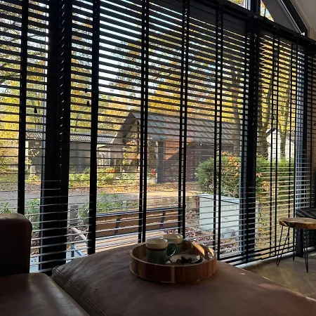 Chalet 't Boshutje With Hot Tub