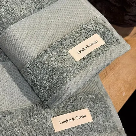 Chalet 't Boshutje With Hot Tub *