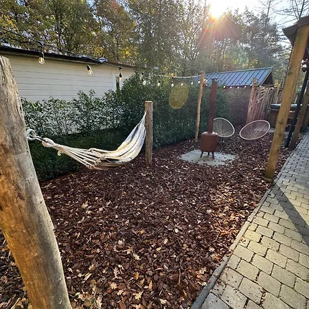Alpstuga 't Boshutje With Hot Tub *