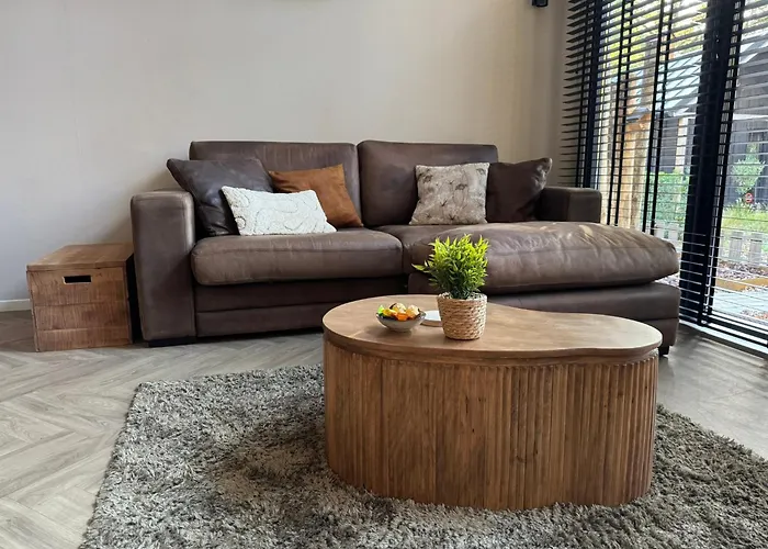 Chalet 't Boshutje With Hot Tub