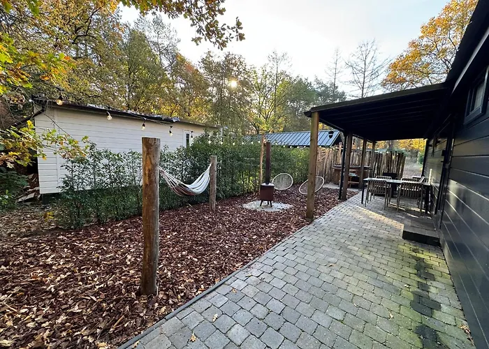 't Boshutje With Hot Tub *